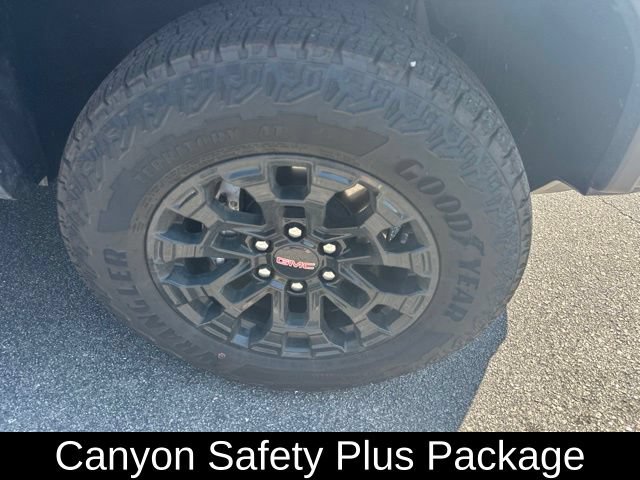 Used 2026 GMC Canyon Elevation AWD/4WD image 5