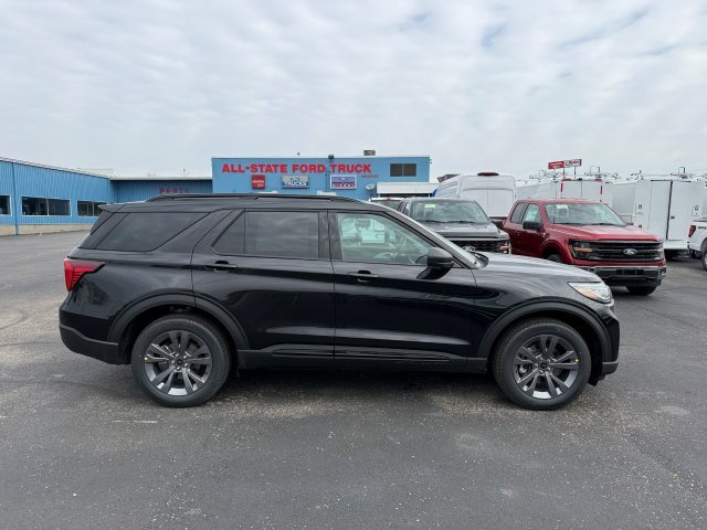 New 2026 Ford Explorer Active w/ Active Comfort Package AWD/4WD image 8