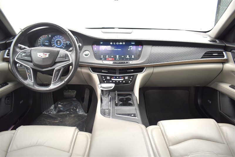 Used 2017 Cadillac CT6 Premium Luxury w/ Active Chassis Package AWD/4WD image 15