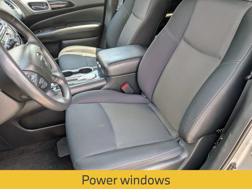 Used 2019 Nissan Pathfinder SV FWD image 15