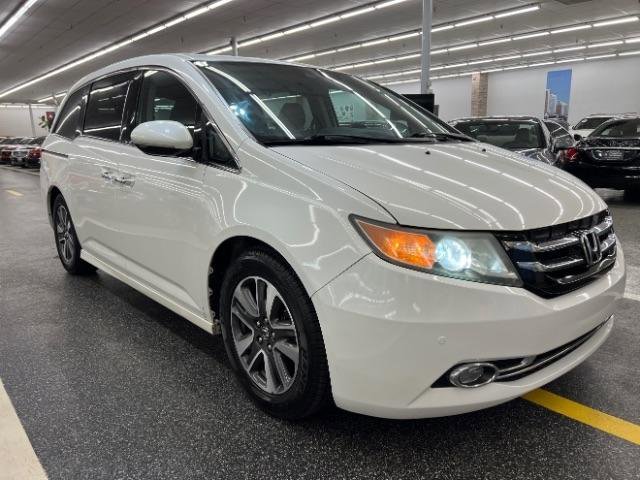 Used 2014 Honda Odyssey Touring image 3