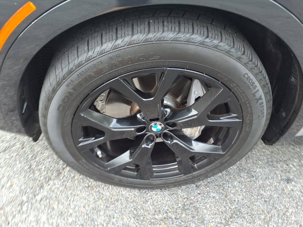 Used 2023 BMW X7 xDrive40i AWD/4WD image 9