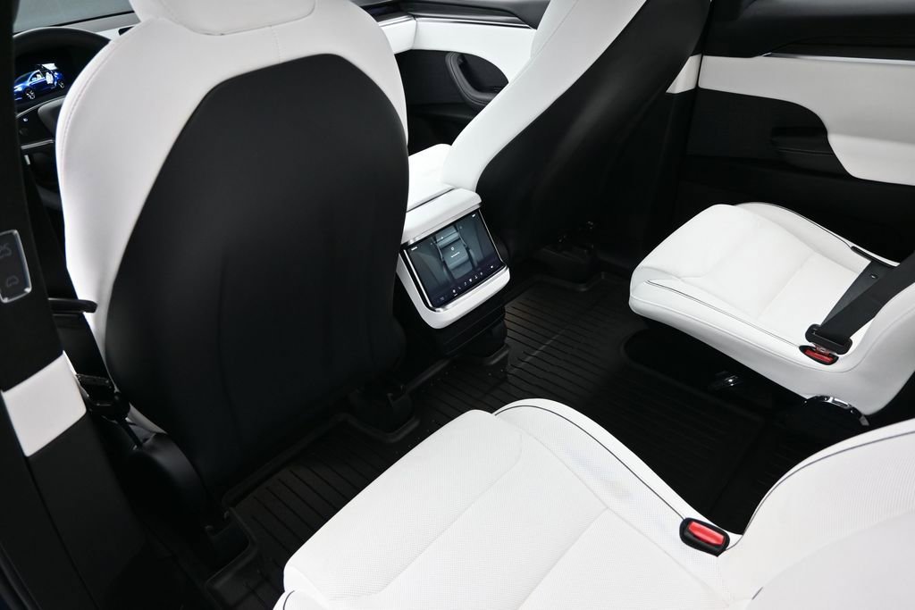 Used 2023 Tesla Model X Plaid AWD/4WD image 32
