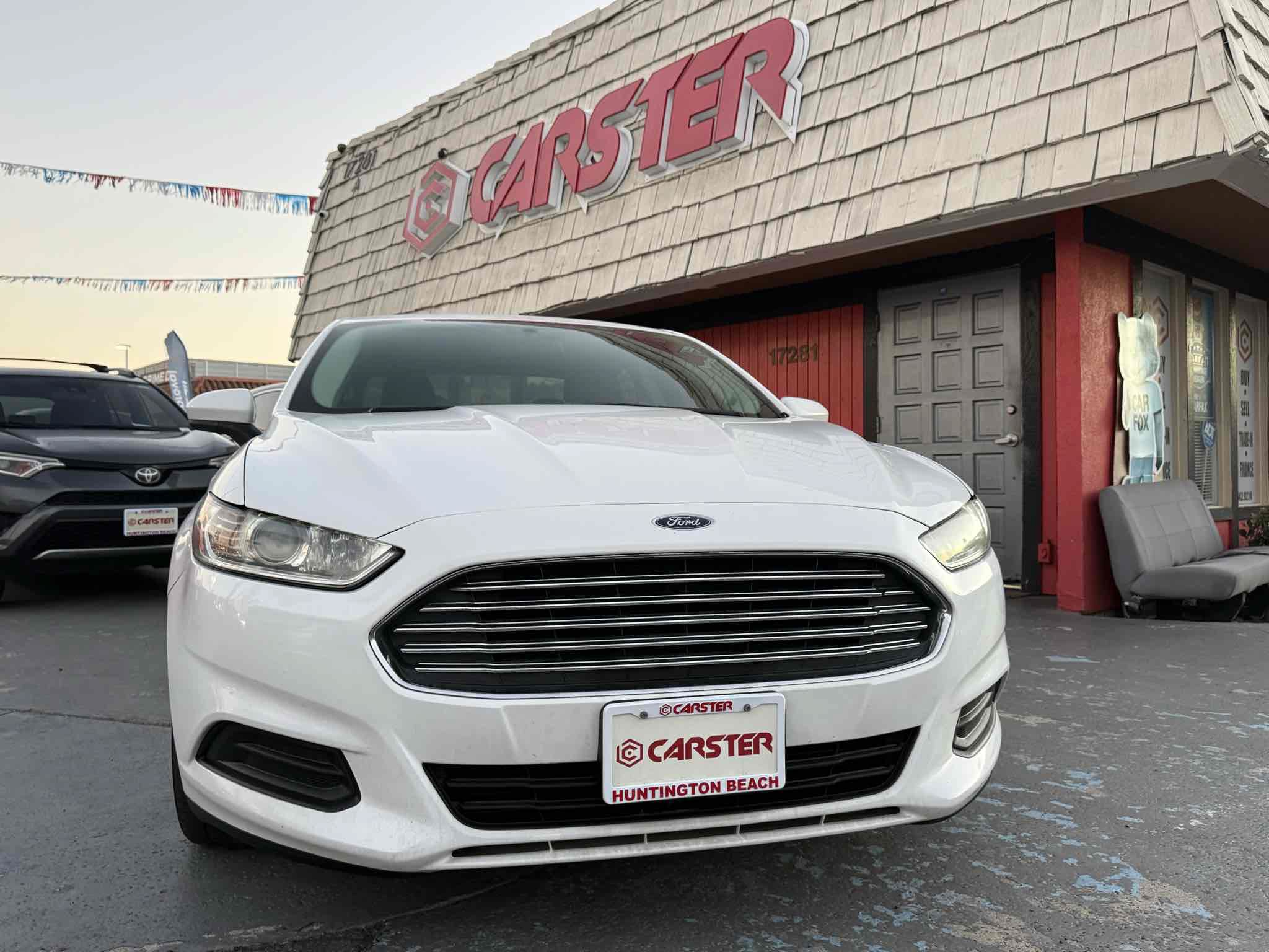 Used 2016 Ford Fusion S FWD image 3