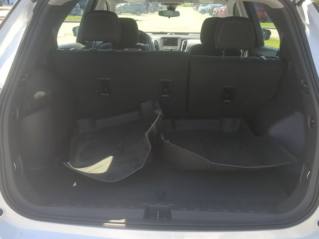 Used 2024 Chevrolet Equinox LS FWD image 26