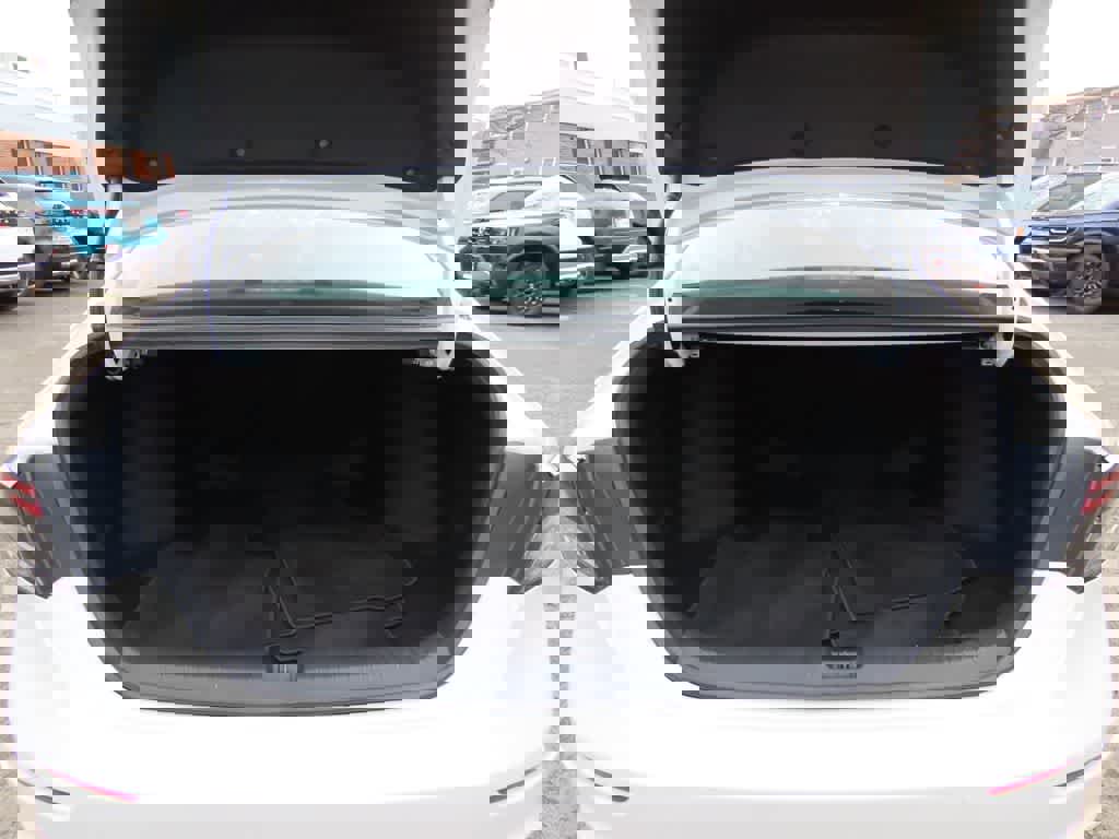 Used 2023 Honda Accord EX image 10