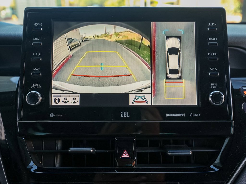 Used 2022 Toyota Camry XLE image 29