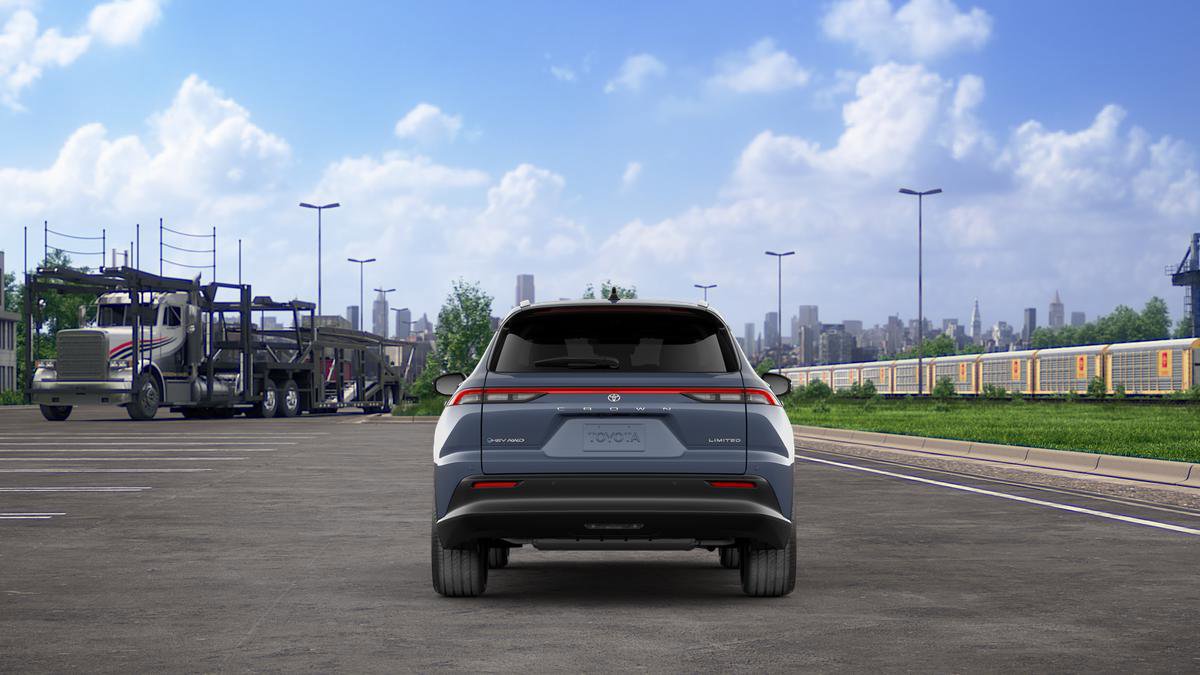 New 2025 Toyota Crown Signia w/ Advanced Technology Package image 10