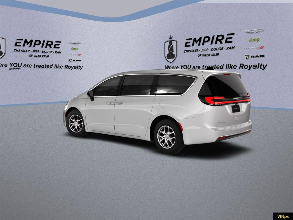 New 2026 Chrysler Pacifica Select image 6
