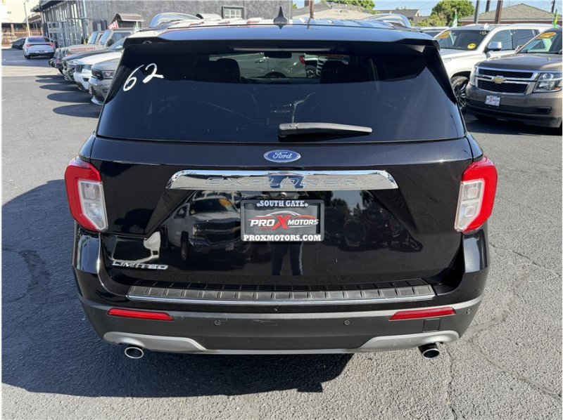 Used 2021 Ford Explorer Limited RWD image 6