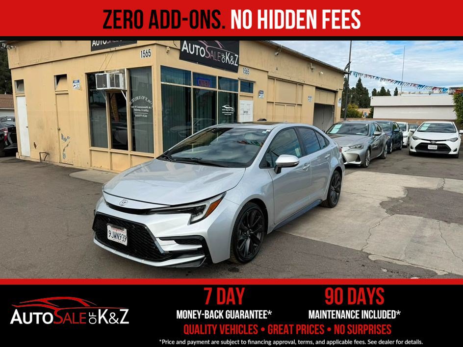 Used 2024 Toyota Corolla SE w/ SE Premium Package FWD image 5