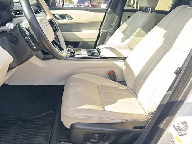 Used 2022 Land Rover Range Rover Velar R-Dynamic S image 17