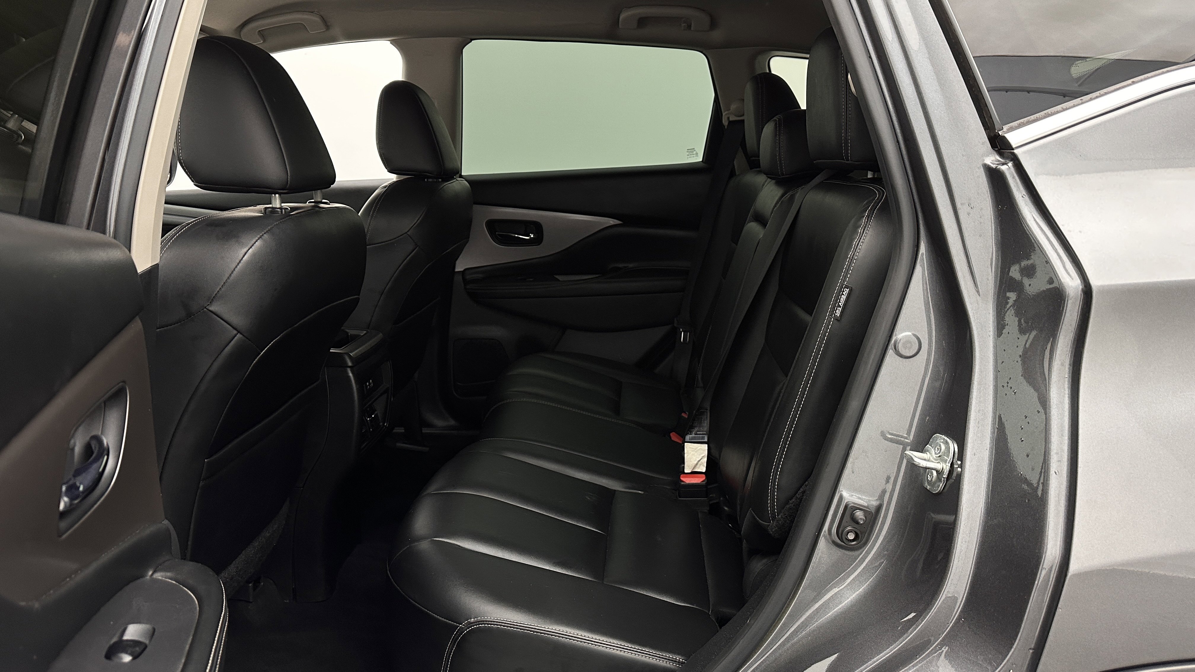 Used 2022 Nissan Murano SV FWD image 24