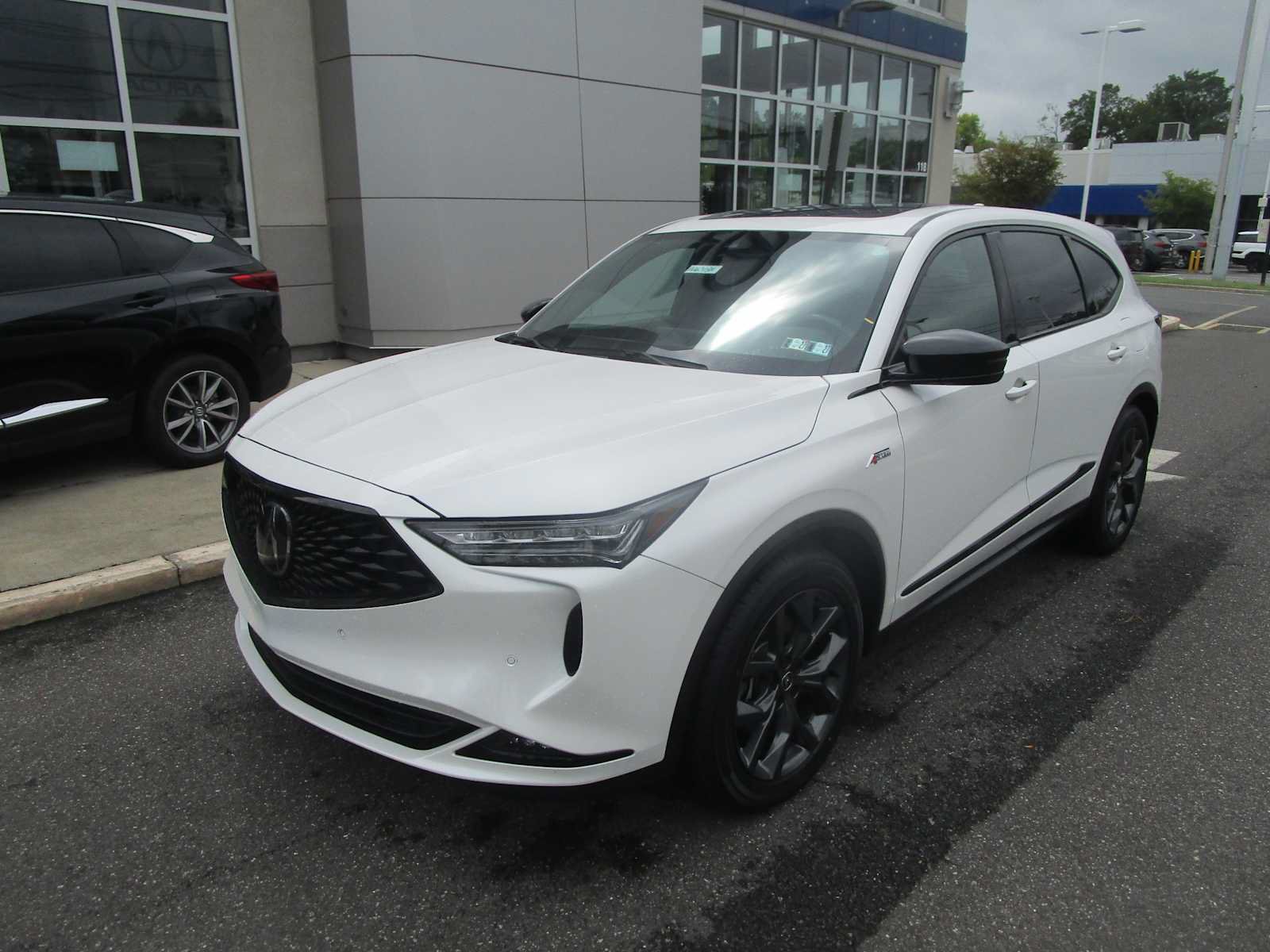 Certified 2023 Acura MDX A-Spec AWD/4WD image 2