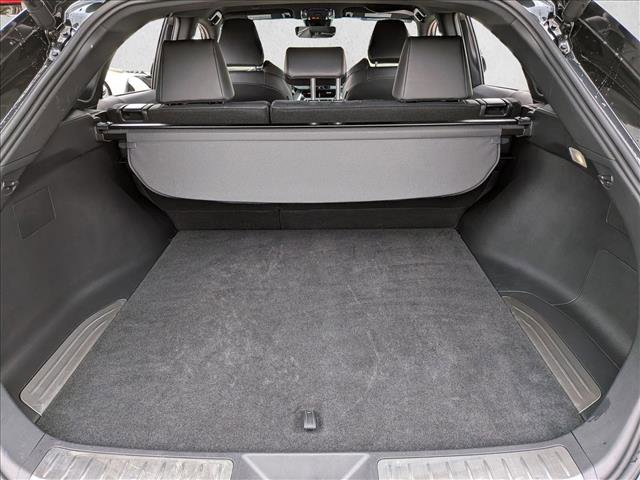 Used 2024 Toyota Venza Nightshade AWD/4WD image 6