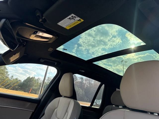 Used 2026 Volvo XC90 B5 Plus w/ Protection Package Premier image 27