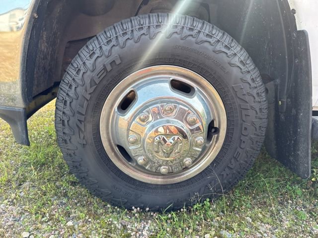 Used 2022 RAM 3500 Tradesman image 4