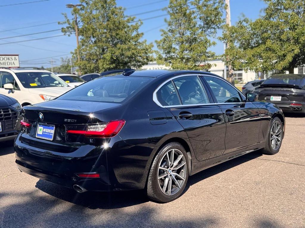 Used 2020 BMW 330i xDrive Sedan w/ Premium Package AWD/4WD image 6