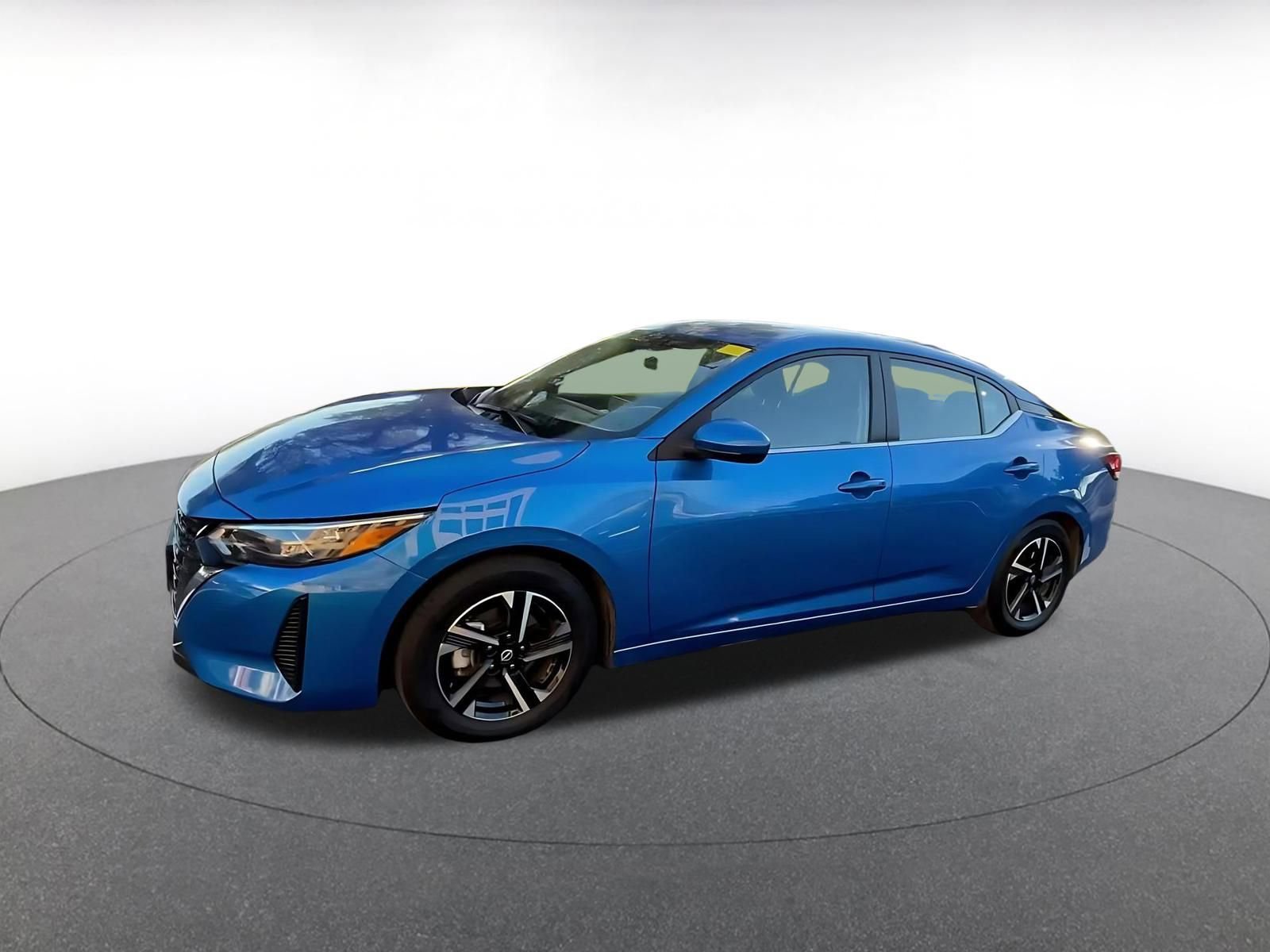 Used 2025 Nissan Sentra SV image 7