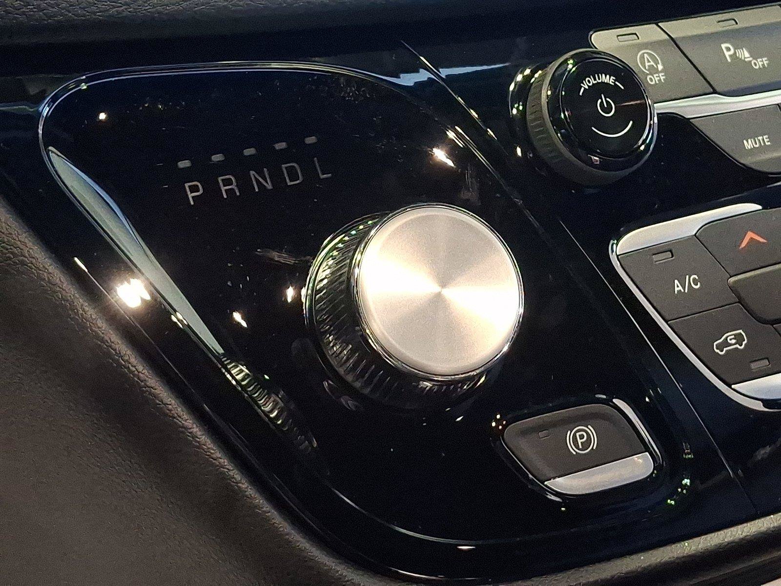 New 2027 Chrysler Pacifica Select FWD image 11