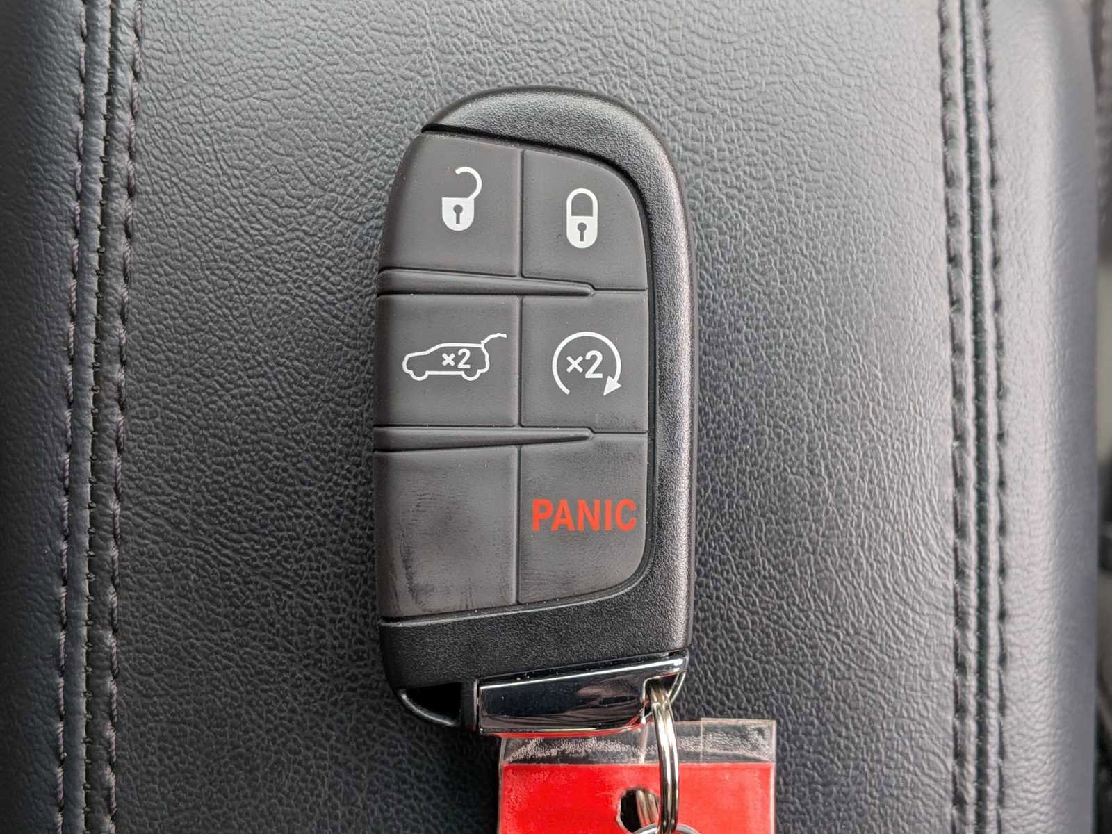 Used 2025 Jeep Compass Limited w/ Elite Group AWD/4WD image 33
