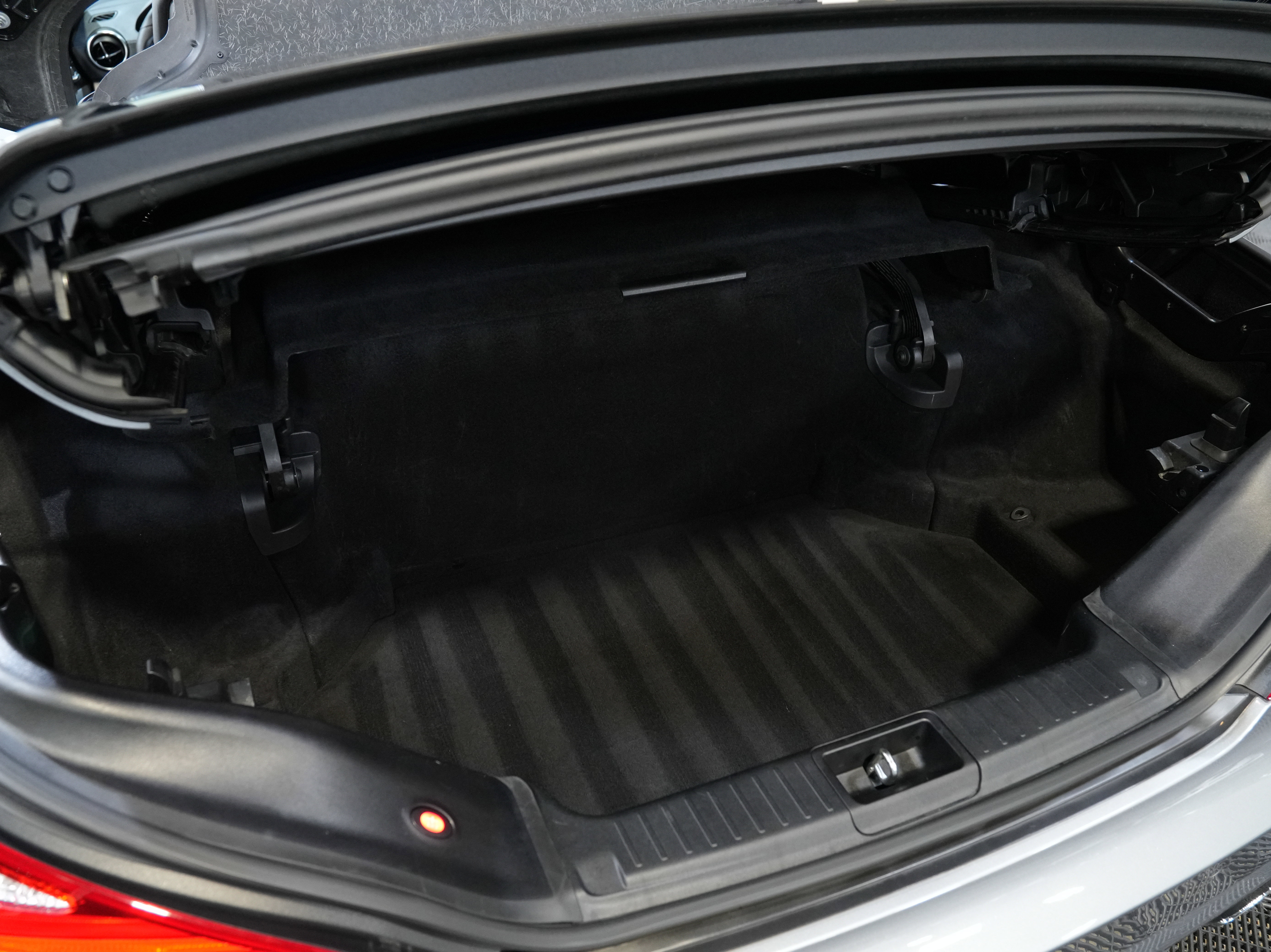 Used 2013 Mercedes-Benz SL 63 AMG image 43