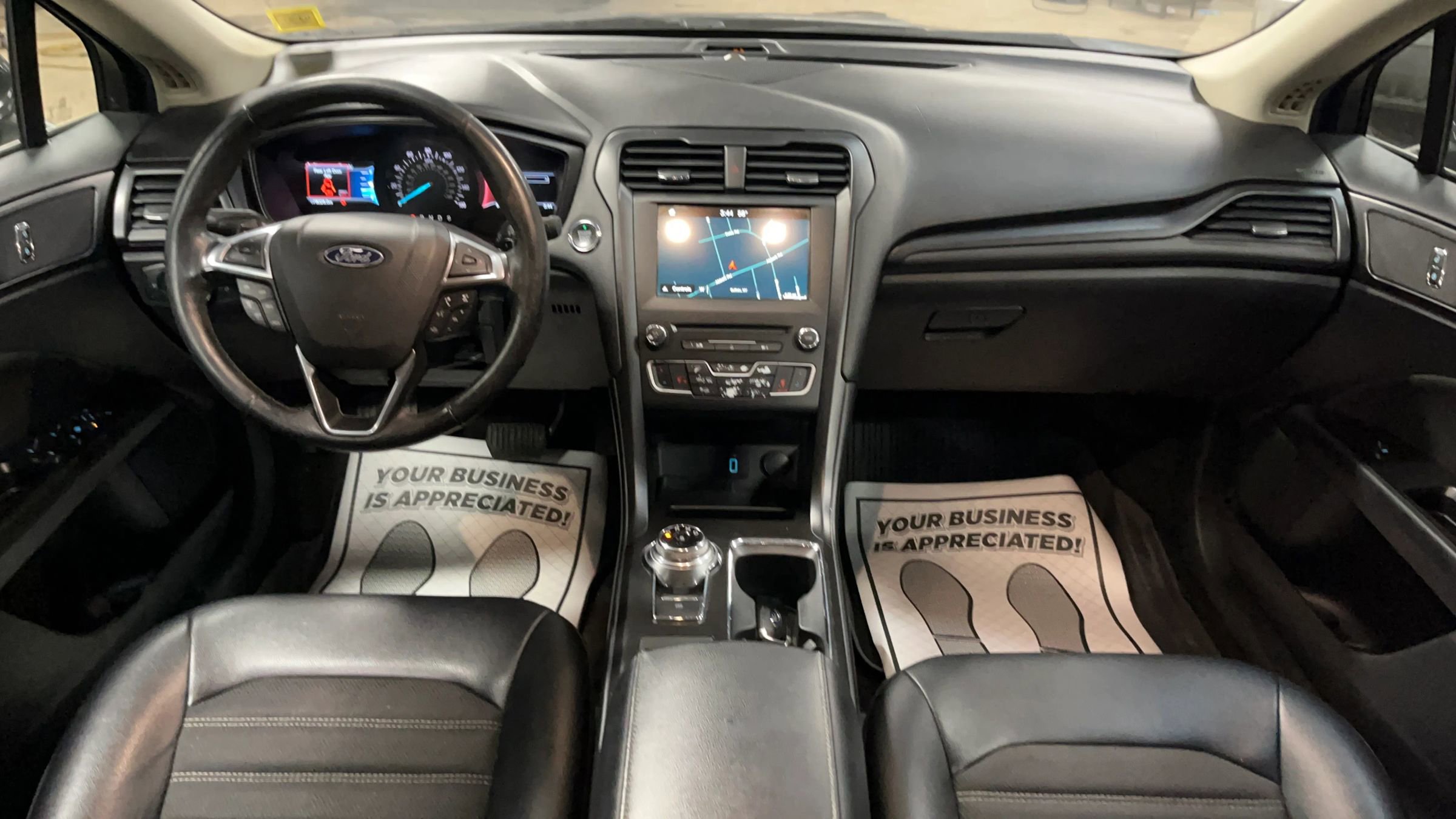 Used 2018 Ford Fusion SE w/ Equipment Group 201A image 19