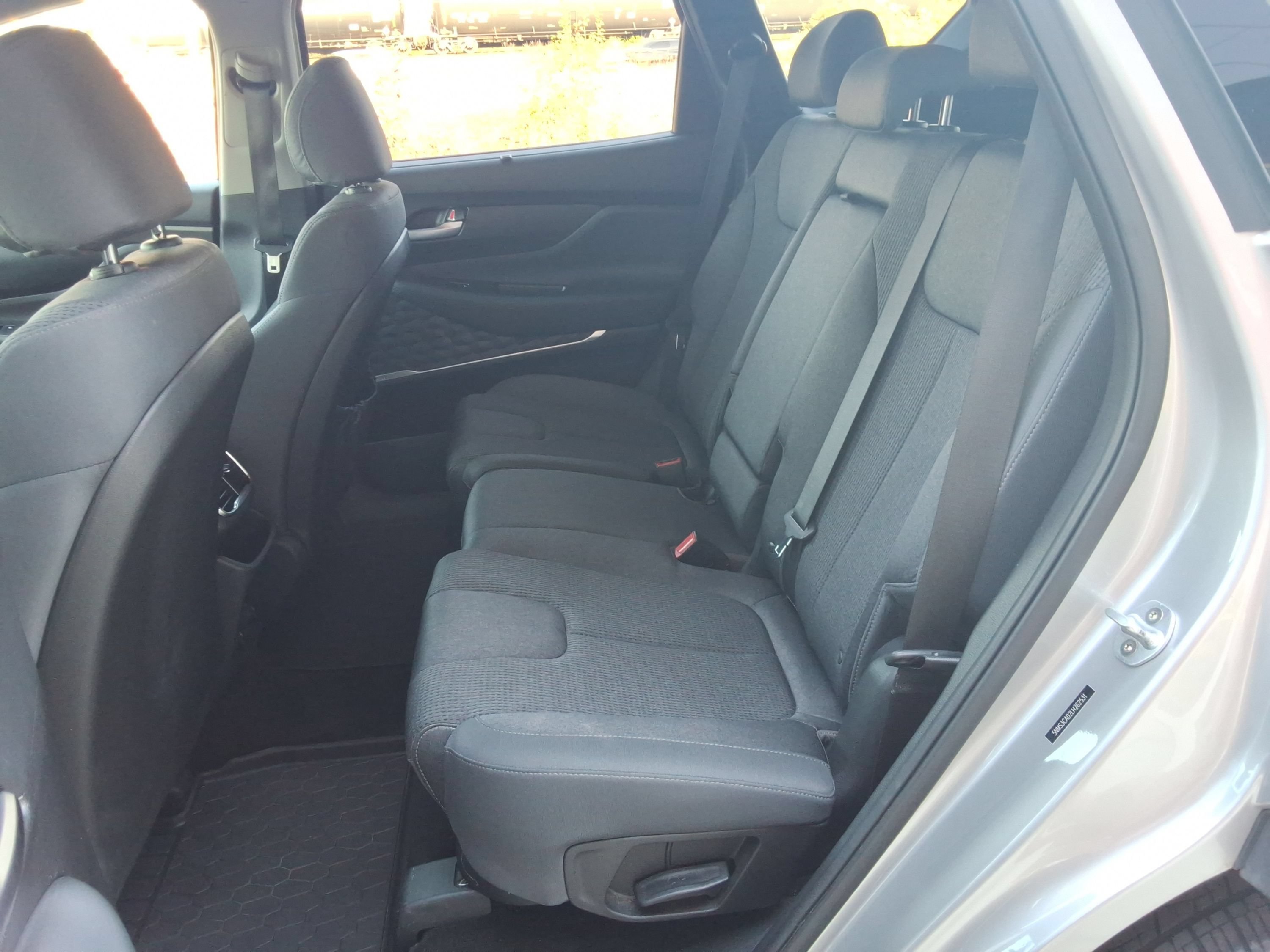 Used 2020 Hyundai Santa Fe SEL w/ Convenience Package AWD/4WD image 22
