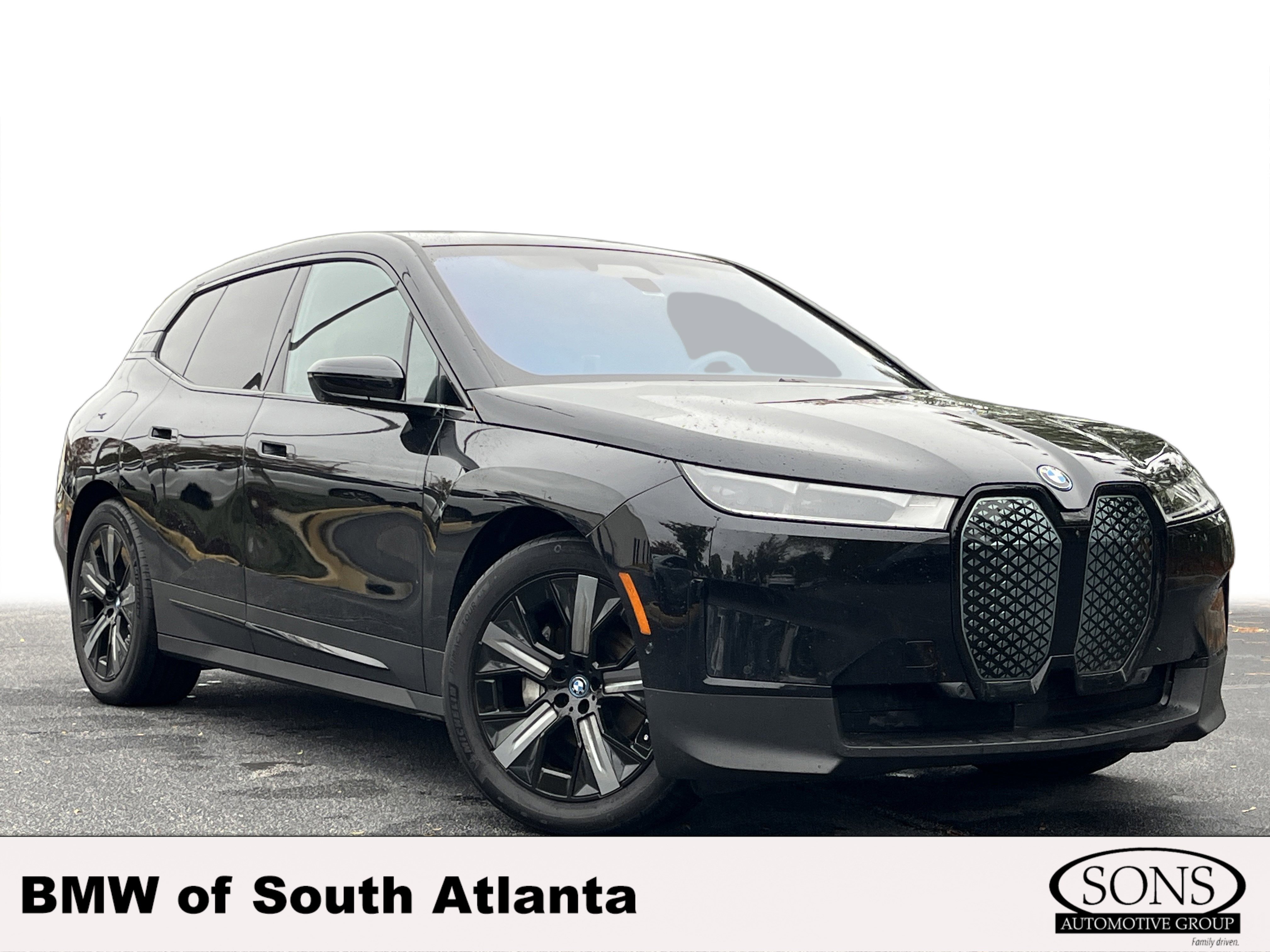 Used 2023 BMW iX xDrive50 w/ Ultimate Package 2