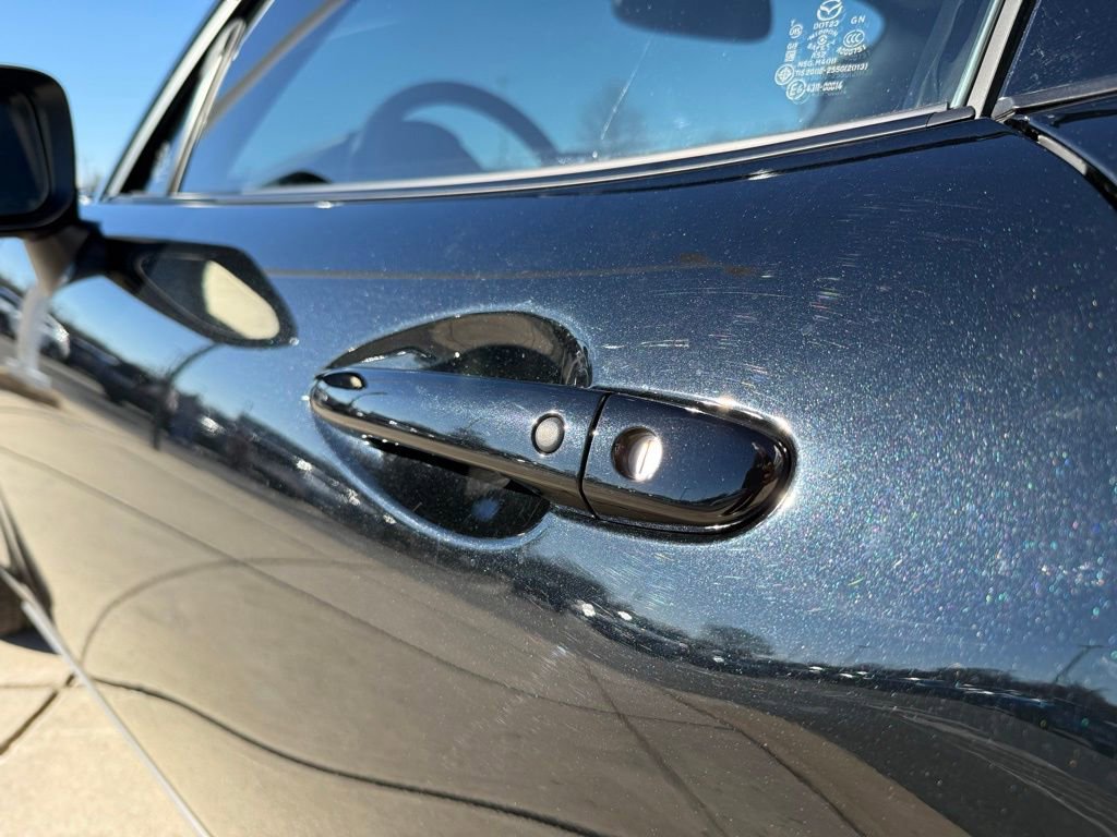 Used 2022 MAZDA MX-5 Miata RF Grand Touring image 10