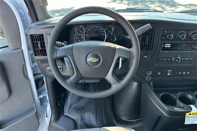 New 2025 Chevrolet Express 2500 Work Van w/ Driver Convenience Package image 17