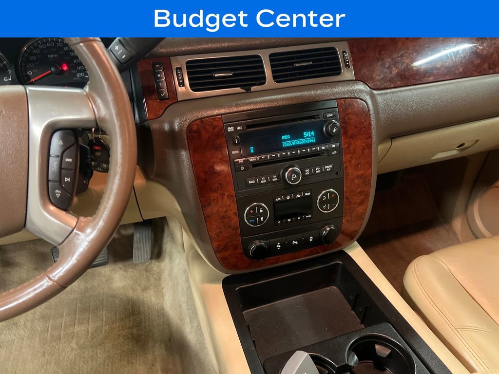 Used 2013 Chevrolet Tahoe LT w/ Luxury Package AWD/4WD image 22