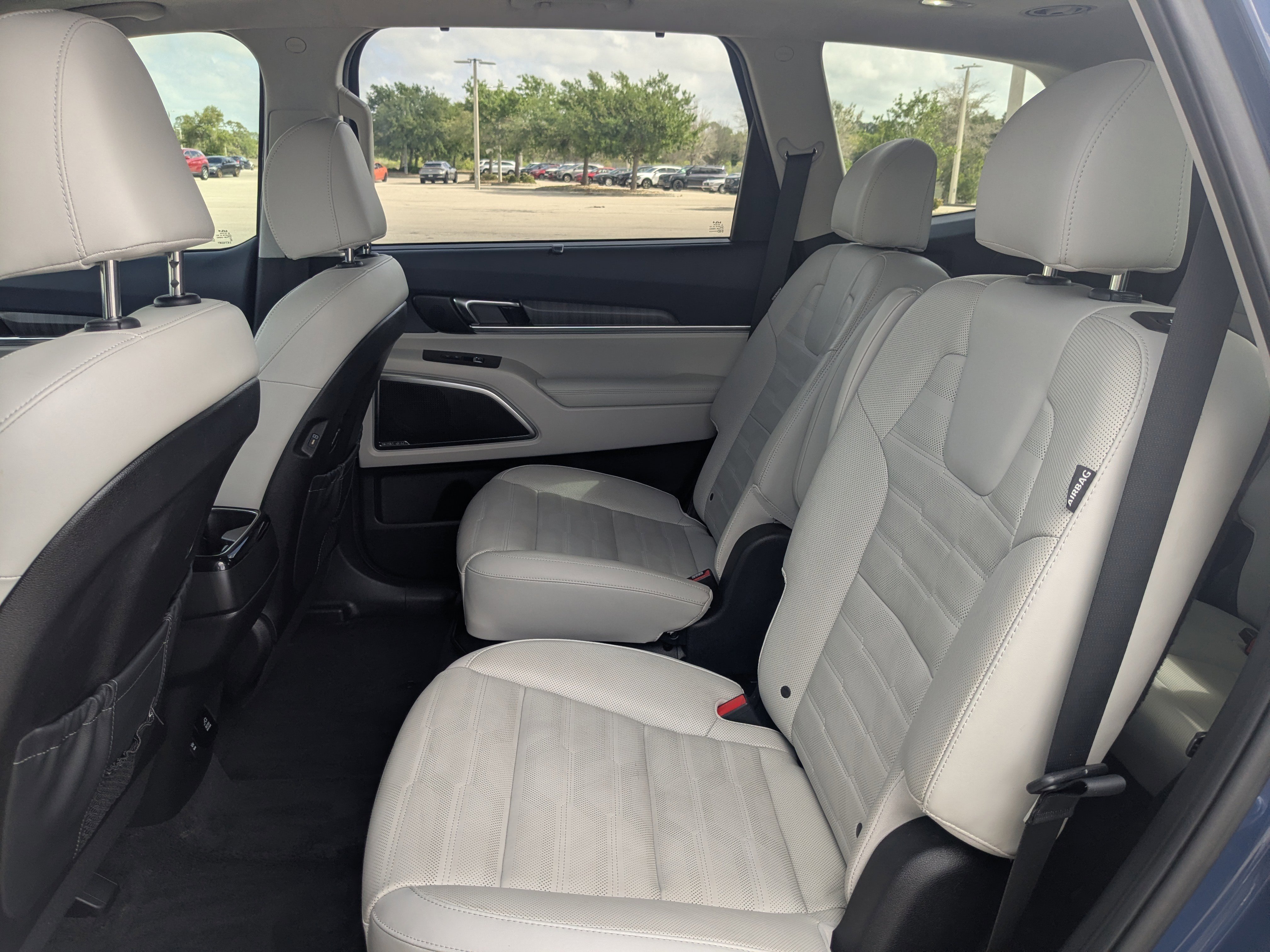 Certified 2023 Kia Telluride SX Prestige image 18