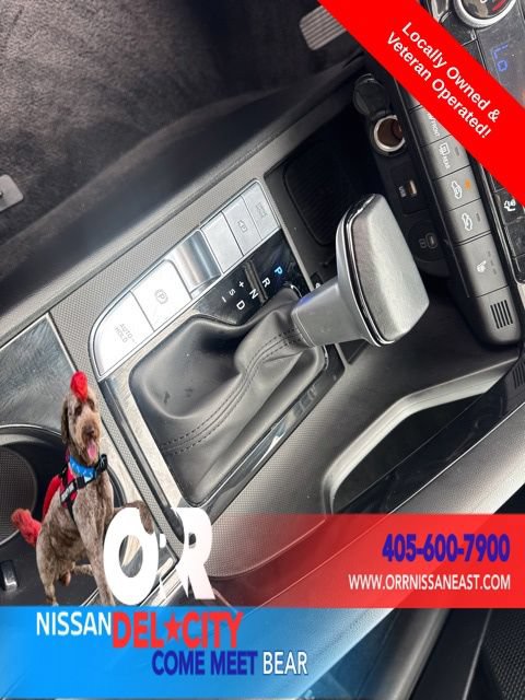 Used 2025 Hyundai Elantra SEL FWD image 21