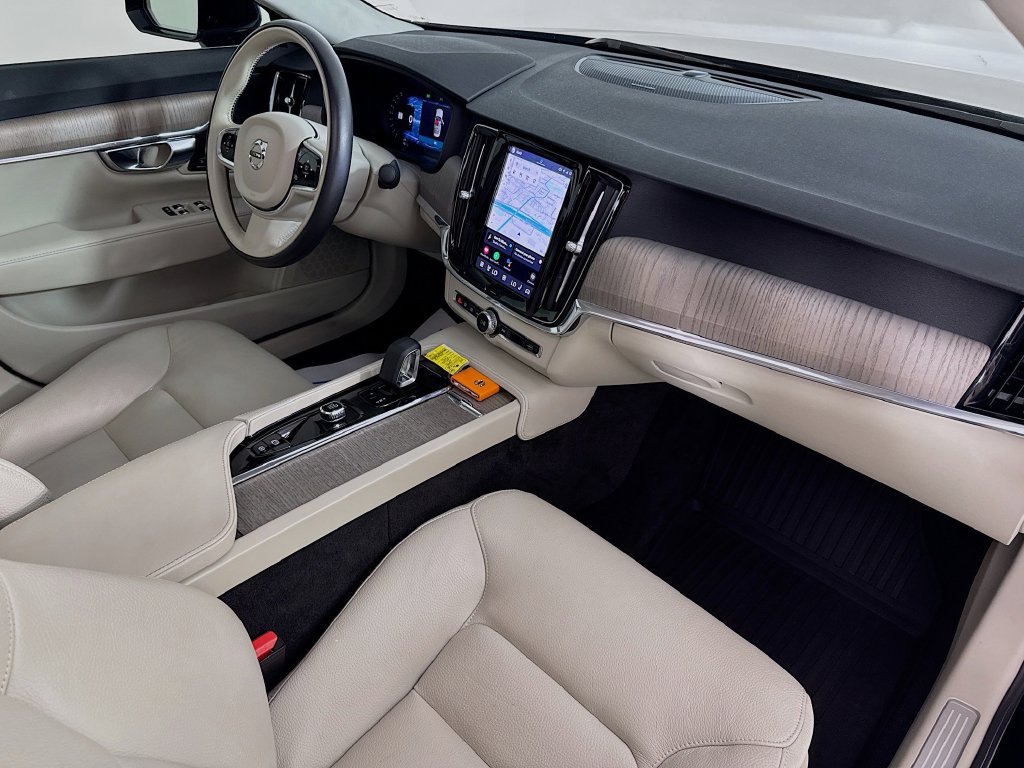 Used 2023 Volvo S90 B6 Plus w/ Protection Package Premier AWD/4WD image 39