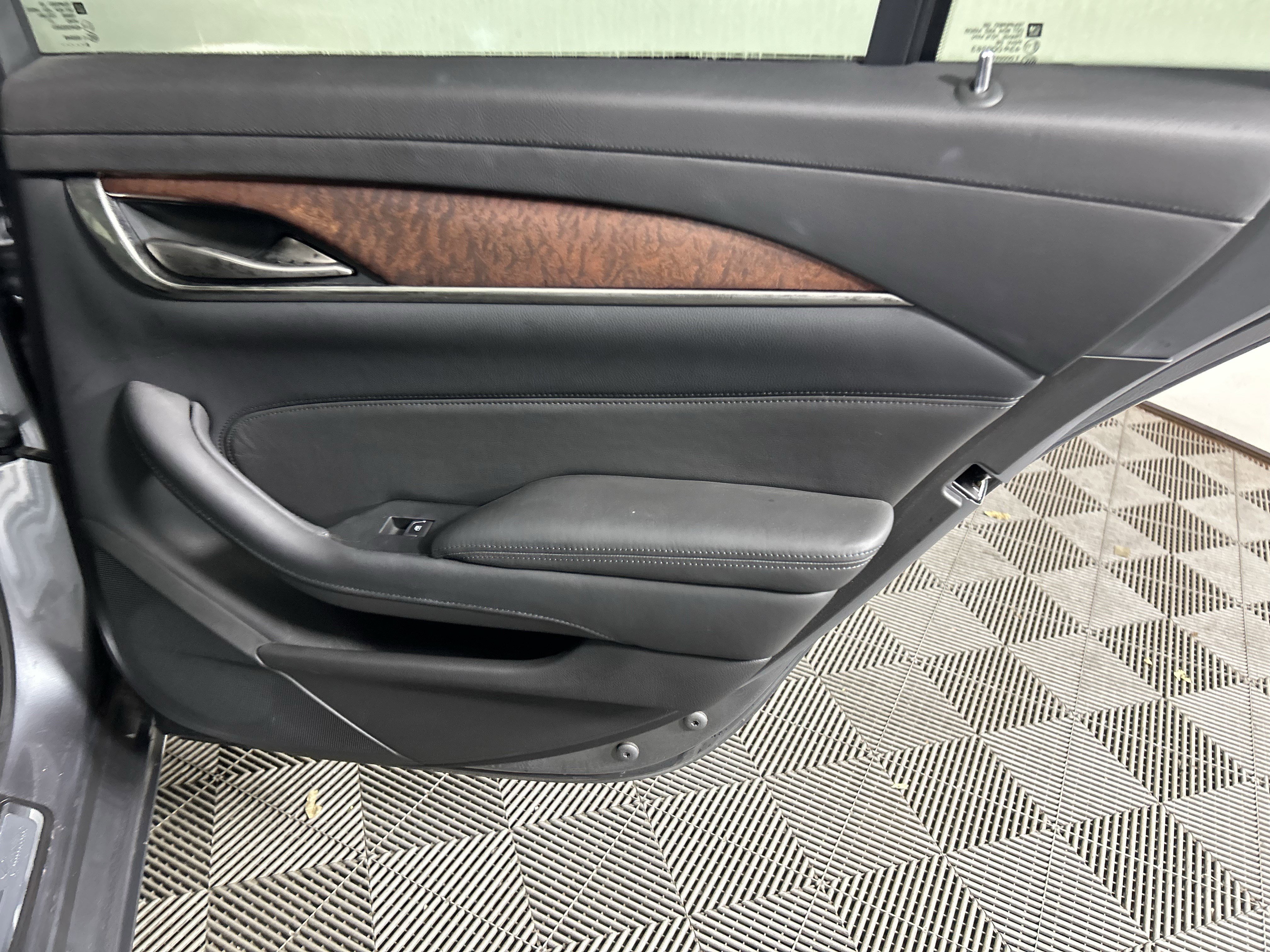 Used 2019 Cadillac CTS Luxury image 37