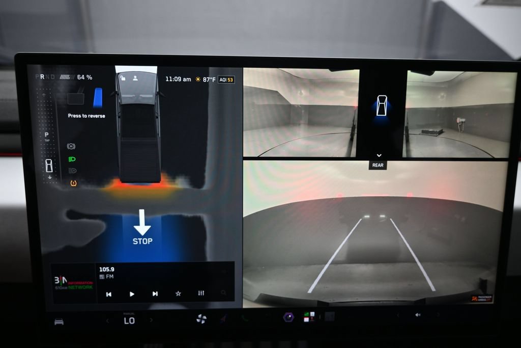 Used 2024 Tesla Cybertruck Cyberbeast AWD/4WD image 8
