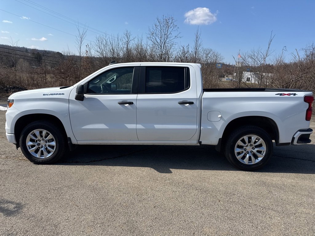 Used 2024 Chevrolet Silverado 1500 Custom image 6