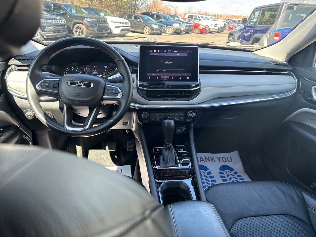 Certified 2022 Jeep Compass Limited image 32