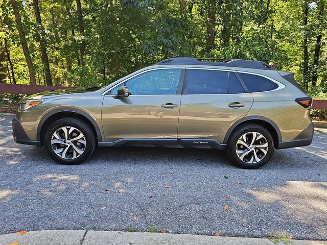 Certified 2022 Subaru Outback Limited AWD/4WD image 5