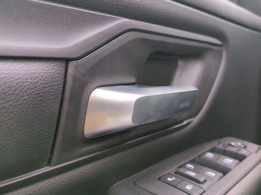 Used 2025 RAM 1500 Tradesman w/ Night Edition image 12