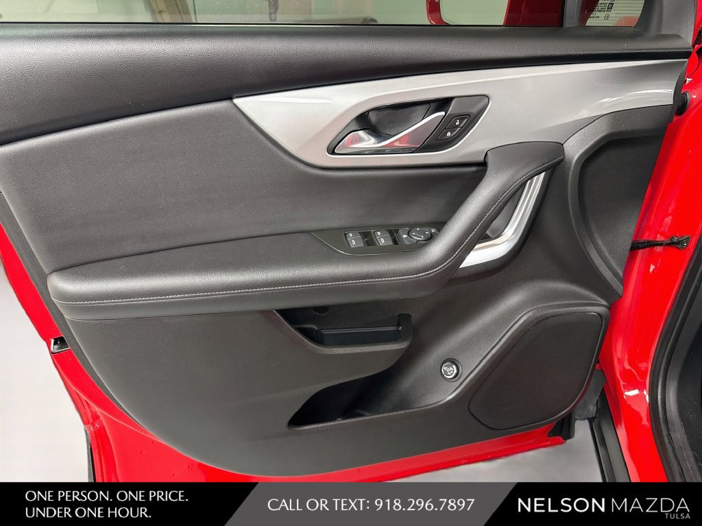 Used 2020 Chevrolet Blazer LT FWD image 16