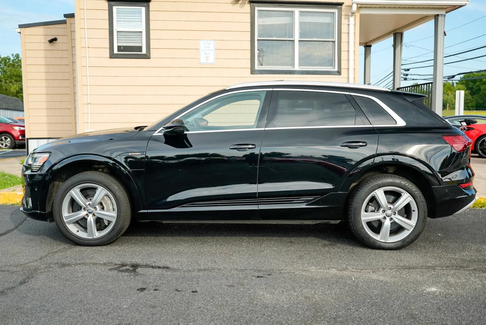 Used 2019 Audi e-tron Prestige AWD/4WD image 8