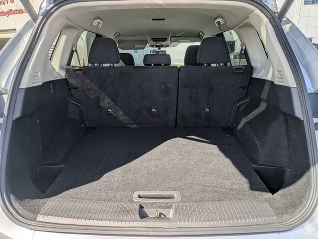 Used 2024 Nissan Rogue SV AWD/4WD image 29