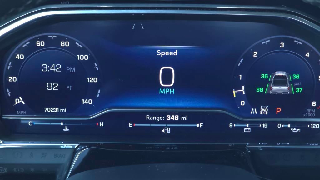 Used 2024 Chevrolet Silverado 1500 LTZ image 34