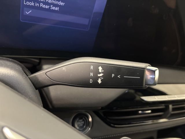 Used 2025 Buick Enclave Preferred image 30