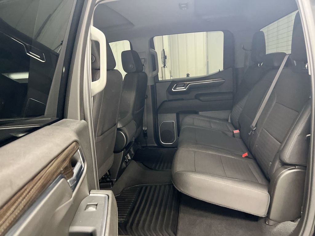 Used 2023 Chevrolet Silverado 1500 LT image 23