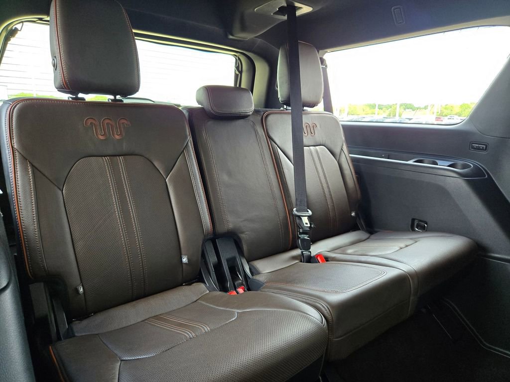 Used 2020 Ford Expedition Max King Ranch AWD/4WD image 25