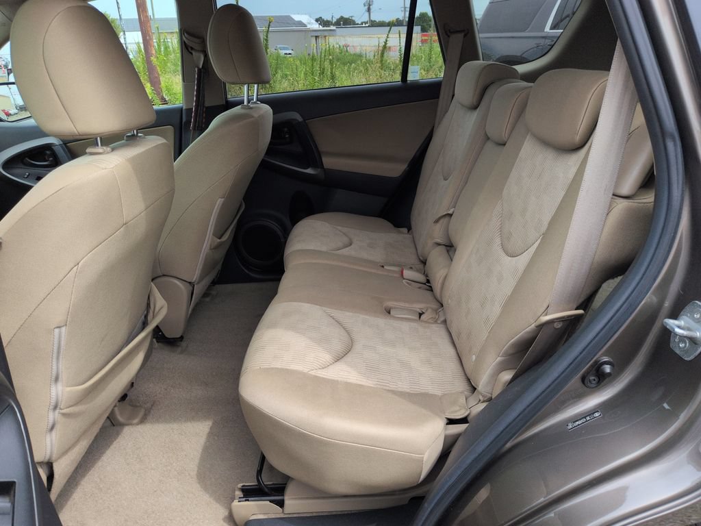 Used 2011 Toyota RAV4 4WD w/ Base L4 Extra Value Pkg image 25