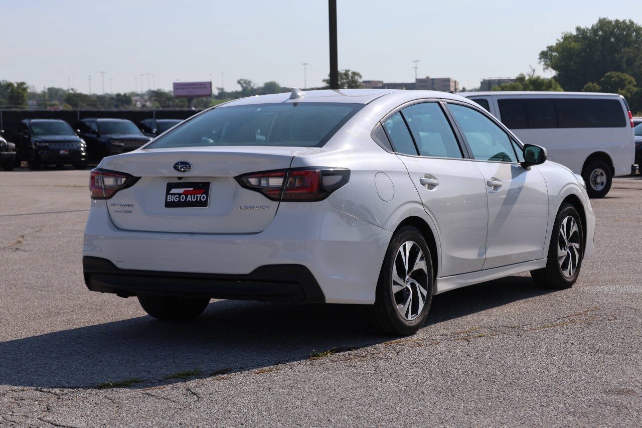 Used 2025 Subaru Legacy Premium w/ Popular Package #1 AWD/4WD image 9
